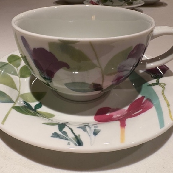 Portmeirion Water Garden Set of 2 Cups and Saucers - Picture 9 of 9